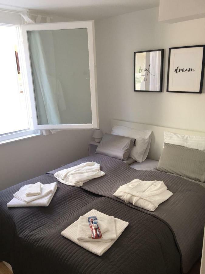 Apartment The Place Novigrad Istria Exterior foto