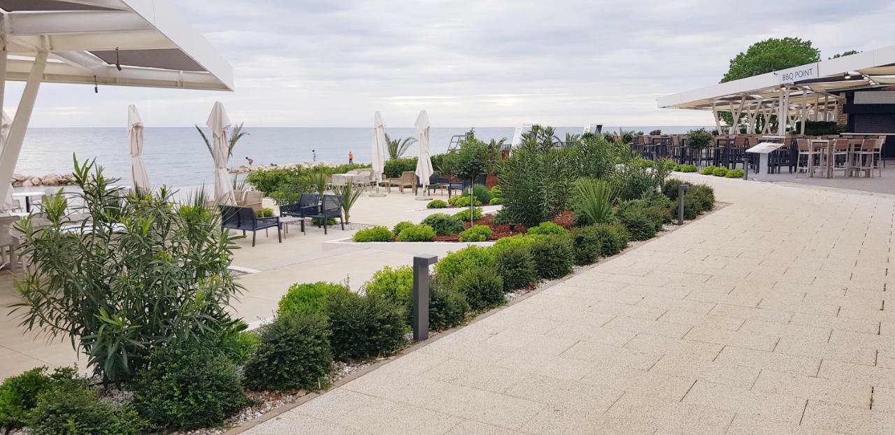 Apartment The Place Novigrad Istria Exterior foto