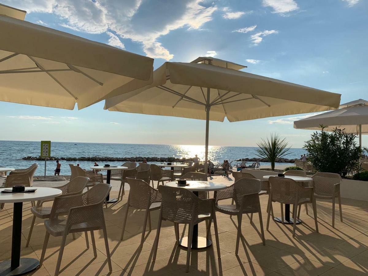 Apartment The Place Novigrad Istria Exterior foto